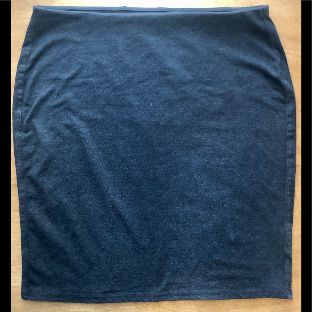🌈 3/$20 Old Navy Stretch Waist Midi Work Skirt
